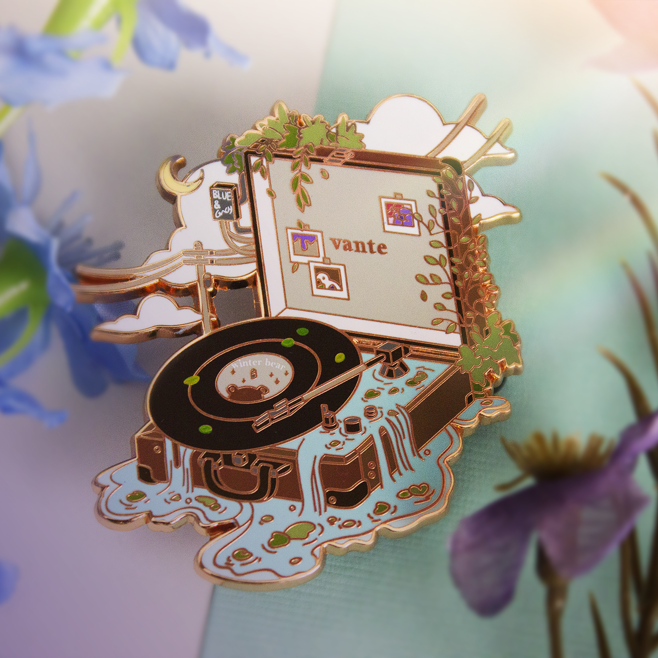 BTS Kim Taehyung V Vante Enamel Lapel Pin Badge Kpop Music